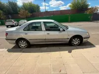 Usado Peugeot 406 90 CV (66 kW) 2000 Gris / plata Berlina