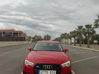 Usado Audi A3 116 HP (85 kW) 2018 Vermelho Sedan
