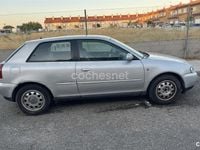 Usado Audi A3 Ambiente 110 CV (80 kW) 2000 Gris / plata Utilitario