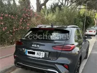 Usado Kia XCeed 140 CV (102 kW) 2025 Gris / plata SUV
