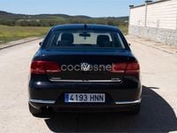 Usado VW Passat Highline 140 CV (102 kW) 2013 Negro Berlina