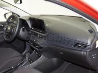 Nuevo Hyundai i20 100 CV (73 kW) 2025 Granate Utilitario