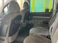 Usado Peugeot 807 120 CV (88 kW) 2007 Granate Monovolumen
