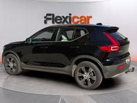 Usado Volvo XC40 Momentum 163 CV (119 kW) 2021 Negro SUV