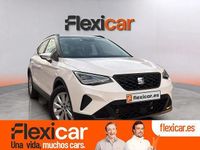 Usado Seat Arona Style 110 CV (80 kW) 2023 Blanco SUV