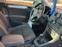 Usado VW Golf VII Advance 105 CV (77 kW) 2013 Blanco Berlina