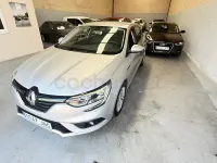 Usado Renault Mégane Bose Edition 130 CV (95 kW) 2016 Gris / plata Berlina