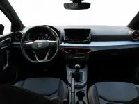 Usado Seat Ibiza FR 110 CV (80 kW) 2022 Azul Utilitario