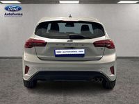 Usado Ford Focus ST-Line 125 CV (91 kW) 2024 Plateado Berlina