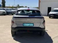 Usado Hyundai Kona 120 CV (88 kW) 2024 Gris SUV