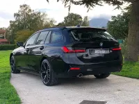 Käytetty BMW 318 M Sport 150 HP (110 kW) 2022 Musta Farmari