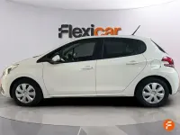 Usado Peugeot 208 Active 100 CV (73 kW) 2019 Blanco Utilitario