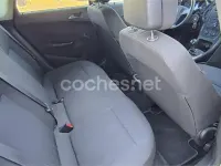 Usado Opel Astra Essentia 100 CV (73 kW) 2010 Blanco Berlina