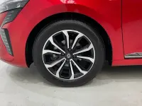 Usado Renault Clio V Techno 90 CV (66 kW) 2024 Rojo Berlina