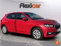 Usado Skoda Fabia Selection 95 CV (69 kW) 2024 Rojo Berlina