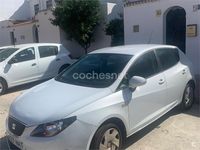 Usado Seat Ibiza Reference 85 CV (62 kW) 2011 Blanco Berlina