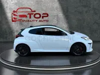 Usado Toyota Yaris 261 CV (191 kW) 2021 Blanco Utilitario
