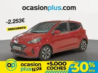 Usado Hyundai i10 67 CV (49 kW) 2024 Rojo Utilitario