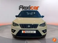 Usado Seat Arona Ecomotive 95 CV (69 kW) 2018 Blanco SUV