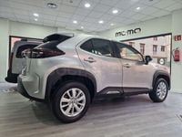 Usado Toyota Yaris Cross Active 116 CV (85 kW) 2024 Gris / plata SUV