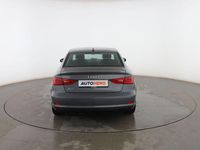 Usado Audi A3 Attraction 105 HP (77 kW) 2014 Cinzento Sedan