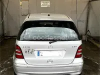 Usado Mercedes A170 Avantgarde 95 CV (69 kW) 2004 Gris / plata Monovolumen
