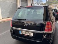 Usado Opel Zafira Cosmo 150 CV (110 kW) 2007 Negro Monovolumen