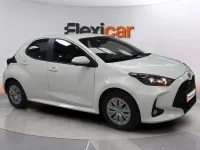 Usado Toyota Yaris Edition 125 CV (91 kW) 2023 Blanco Utilitario