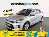 Usado Kia Rio 84 CV (61 kW) 2020 Gris Utilitario