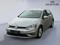 Usado VW Golf VII Edition 115 CV (84 kW) 2020 Gris / plata Berlina