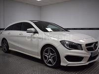 Usado Mercedes CLA200 Shooting Brake AMG line 136 CV (100 kW) 2015 Blanco Familiar