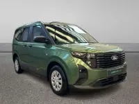 Usado Ford Tourneo Courier Trend 125 CV (91 kW) 2025 Verde Monovolumen