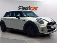 Usado Mini ONE 102 CV (75 kW) 2018 Beige Utilitario