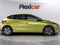 Usado Hyundai i20 101 CV (74 kW) 2024 Verde Utilitario
