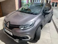 Usado Renault Captur Life 90 CV (66 kW) 2019 Gris / plata SUV