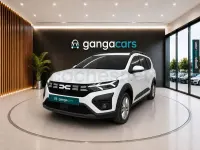 Usado Dacia Jogger Extreme 110 CV (80 kW) 2024 Blanco Monovolumen