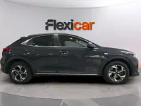 Usado Kia XCeed 101 CV (74 kW) 2024 Gris SUV