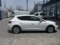 Usado Seat Leon Reference 115 CV (84 kW) 2017 Blanco Berlina