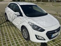 Usado Hyundai i30 Base 100 CV (73 kW) 2015 Blanco Berlina