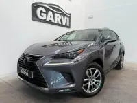 Usado Lexus NX300h Executive Line 197 CV (144 kW) 2019 Gris / plata SUV