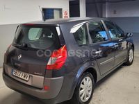 Usado Renault Grand Scénic II Dynamique 130 CV (95 kW) 2007 Gris / plata Monovolumen
