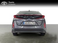 Usado Toyota Prius Advance 122 CV (89 kW) 2021 Gris / plata Berlina