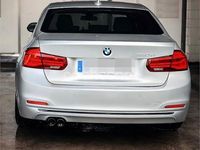 Usado BMW 320 Sport Line 190 CV (139 kW) 2018 Gris / plata Berlina