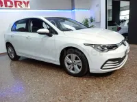 Usado VW Golf VIII Life 110 CV (80 kW) 2022 Blanco Berlina