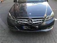 Usado Mercedes E220 Avantgarde 170 CV (125 kW) 2015 Gris / plata Berlina