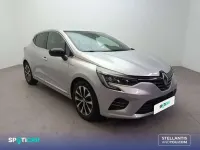 Usado Renault Clio Techno 91 CV (66 kW) 2023 Gris Utilitario