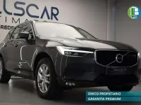 Usado Volvo XC60 Momentum 197 CV (144 kW) 2021 Gris SUV