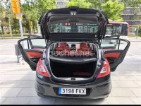 Usado Opel Corsa Cosmo 90 CV (66 kW) 2007 Negro Utilitario