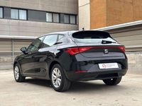 Usado Seat Leon Style 110 CV (80 kW) 2024 Negro SUV