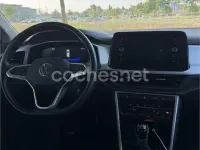 Usado VW T-Roc Life 150 CV (110 kW) 2023 Azul SUV